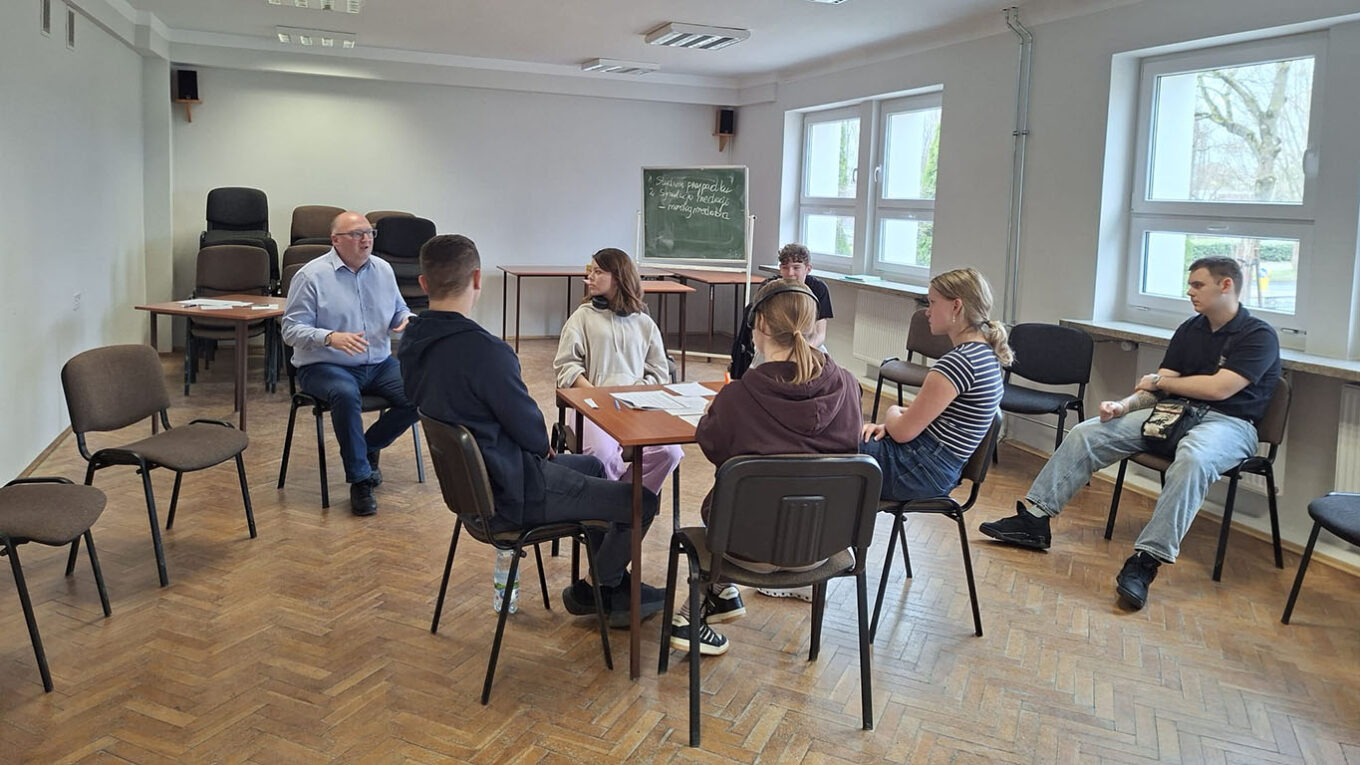 Mediator rówieśniczy